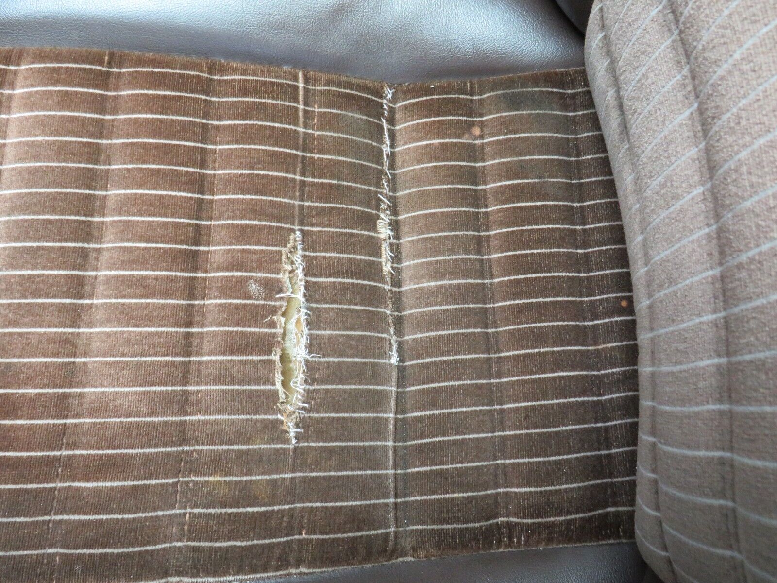 30190 Porsche 924 Front Right Driver Seat