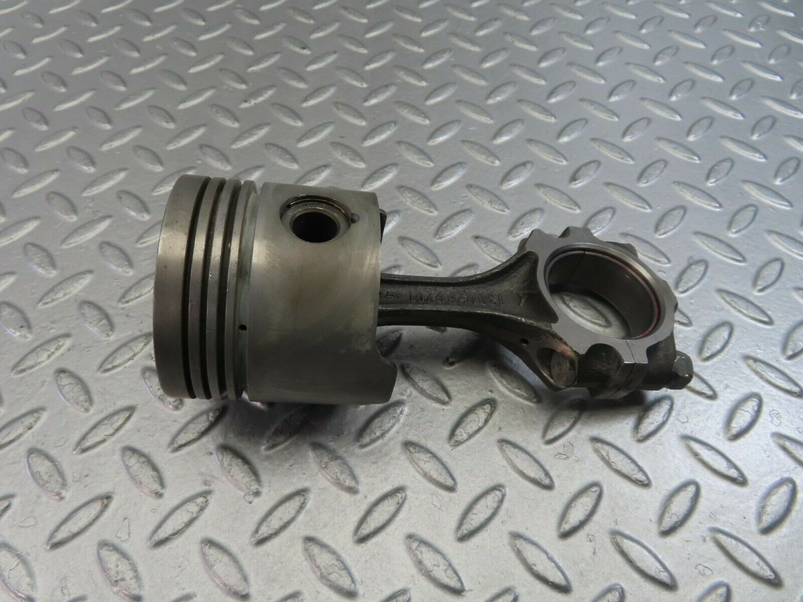 10161 Mercedes-Benz W108 Piston With Connecting Rod 86.49 mm 1300380201