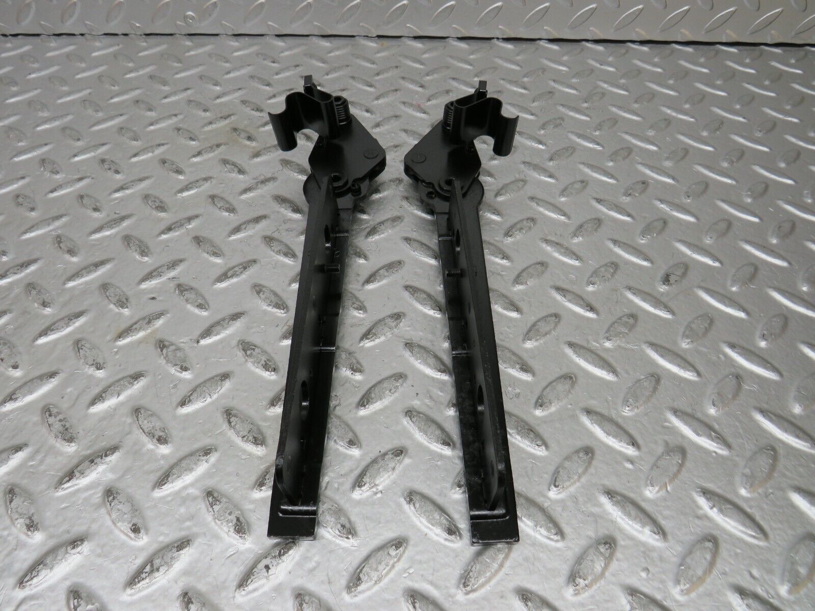 27697 Mercedes-Benz S124 300TE Wagon Trunk Floor Cover Hinge Pair