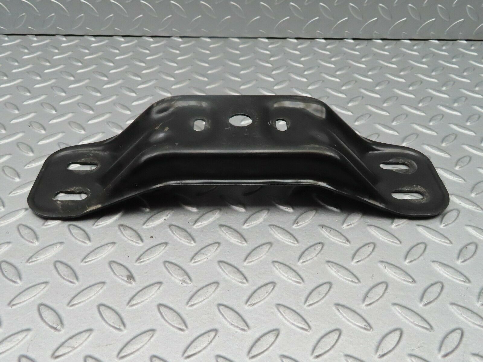 5408 Mercedes-Benz W124 230E Gearbox Mount Bracket Holder