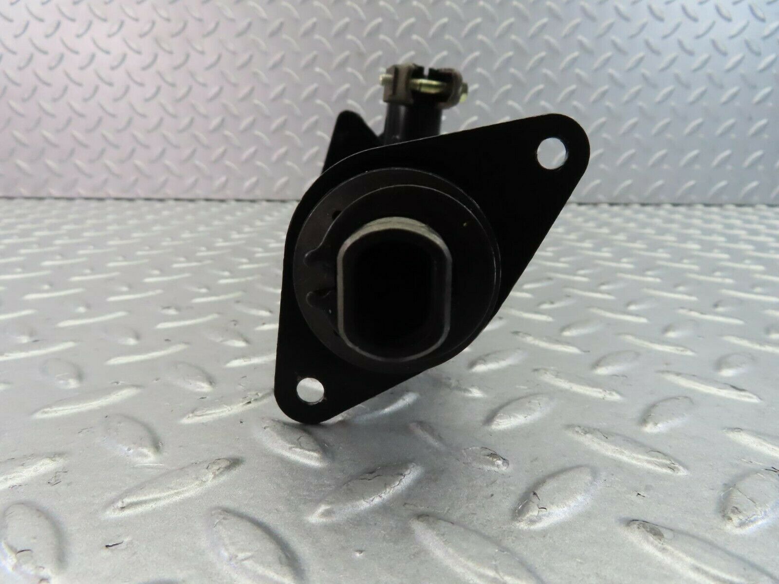 9408 Mercedes-Benz C124 300CE Coupe Steering Column