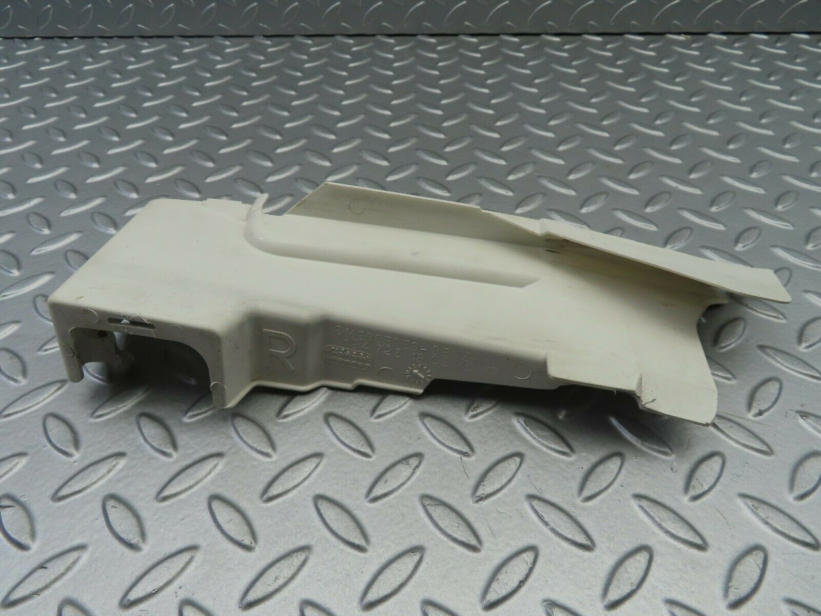 6485 Mercedes-Benz S124 E220 Wagon Lock Cover Front Right 1247231808