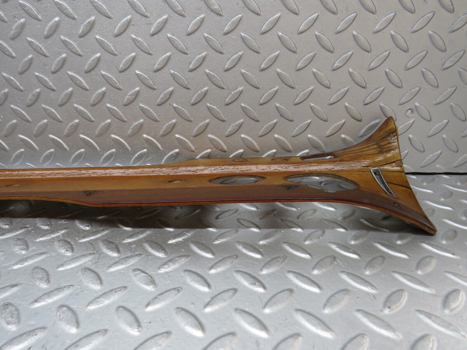 37427 Mercedes-Benz W109 300SEL Dashboard Wood Panel Trim