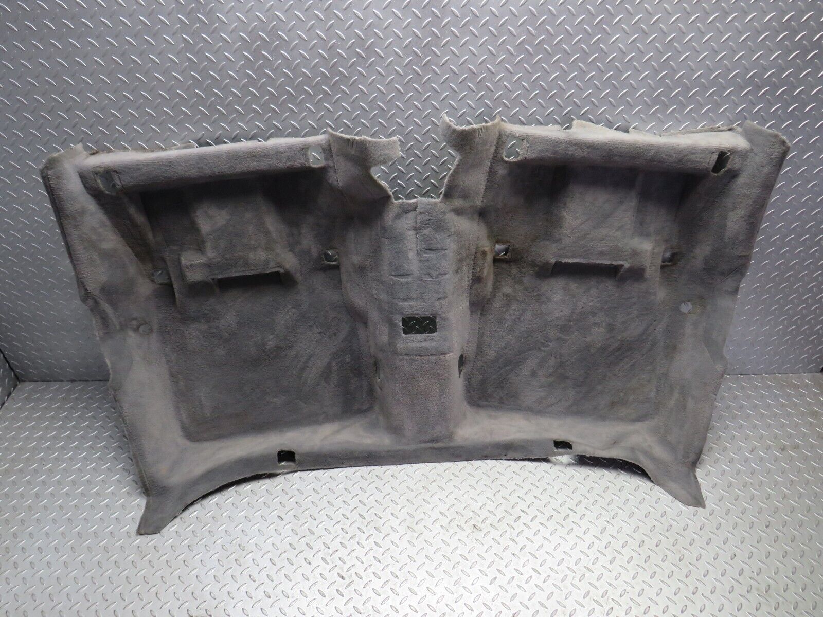 30326 Mercedes-Benz W124 230E Rear Floor Carpet Grey