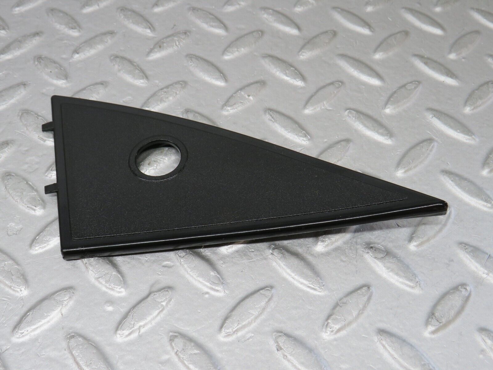 36029 Mercedes-Benz W126 420SE Mirror Triangle Cover Right Side 1267250811