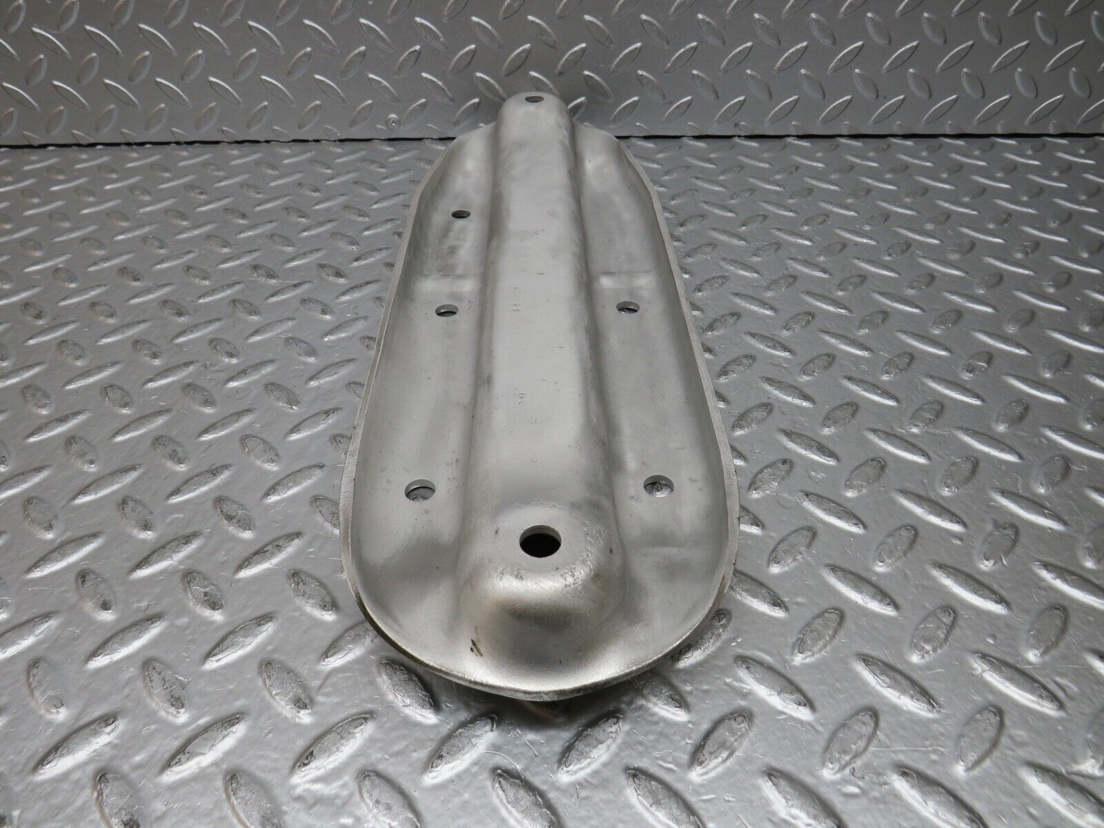 30205 Mercedes-Benz W220 S430 Rear Differential Bracket