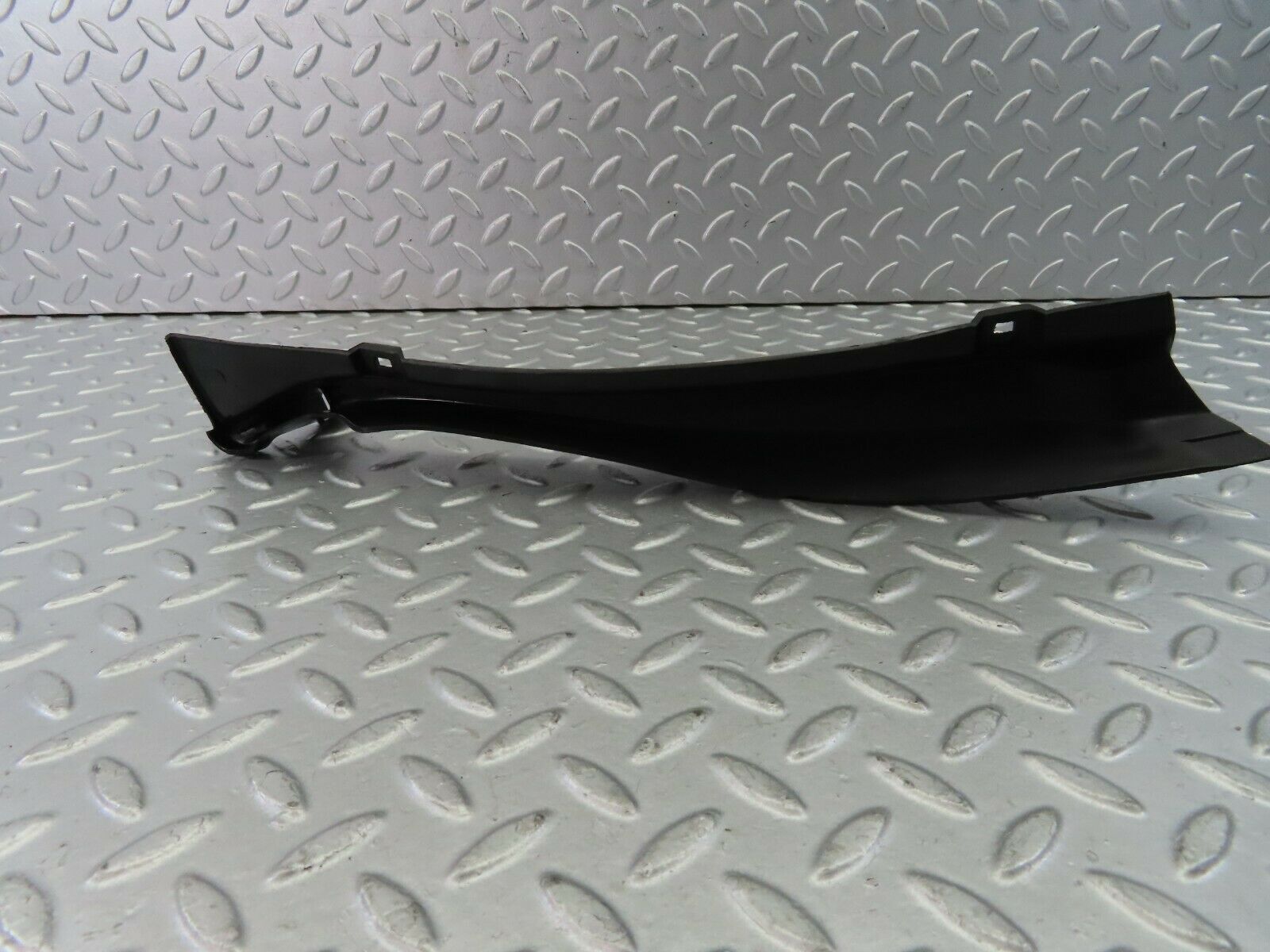 9240 Mercedes-Benz C124 300CE Coupe Fairing Front Panel Cover Right 1246202667