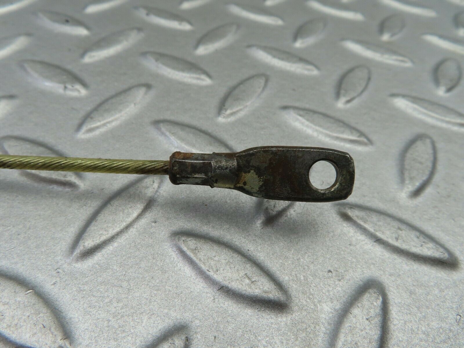 5922 Mercedes-Benz W123 200 Handbrake Cable