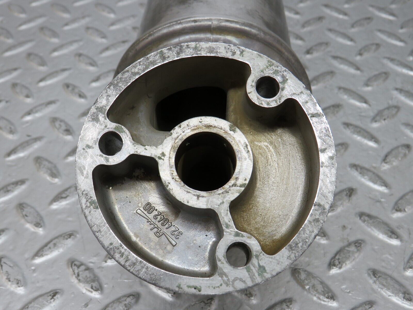 26313 Mercedes-Benz W116 350SE Oil Filter Housing 1161840509