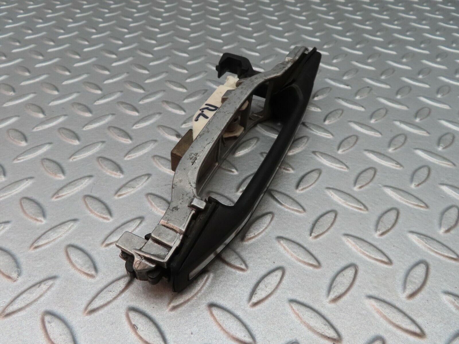 5266 Mercedes-Benz W124 230E Exterior Door Handle Rear Left