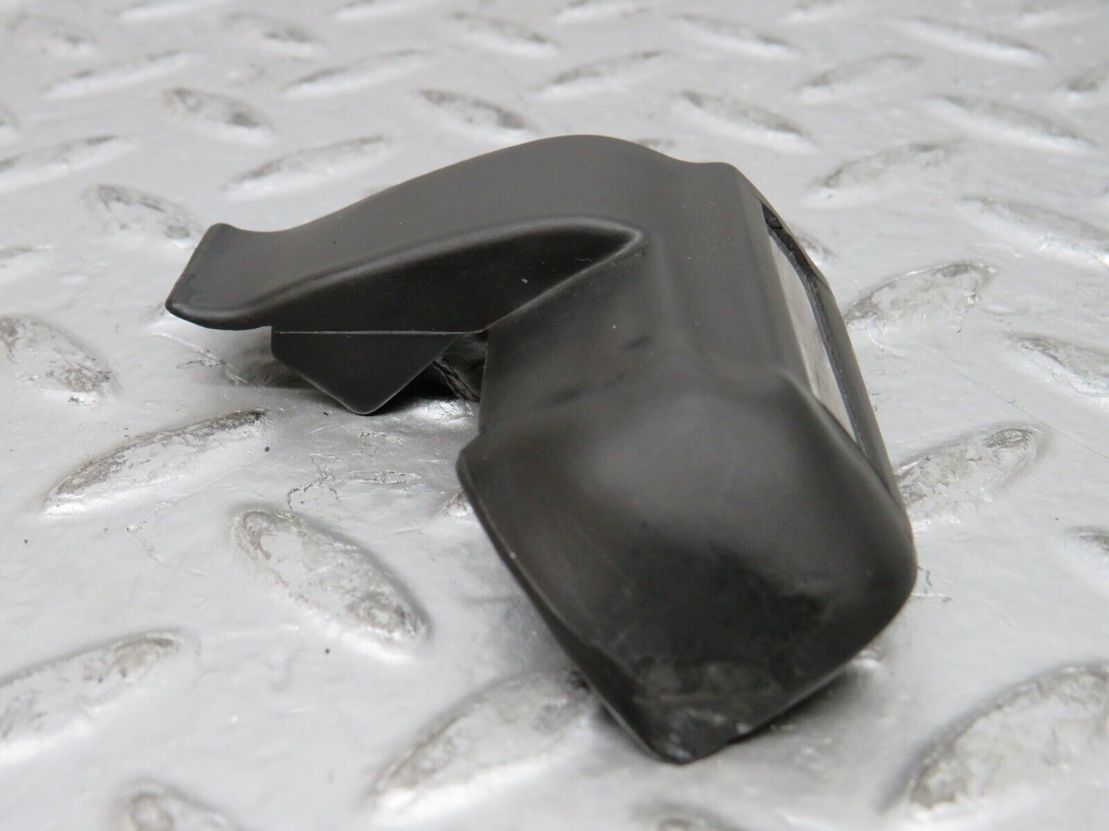 26997 Mercedes-Benz W123 240D Rear Left Fender Wing Lower Moulding Trim