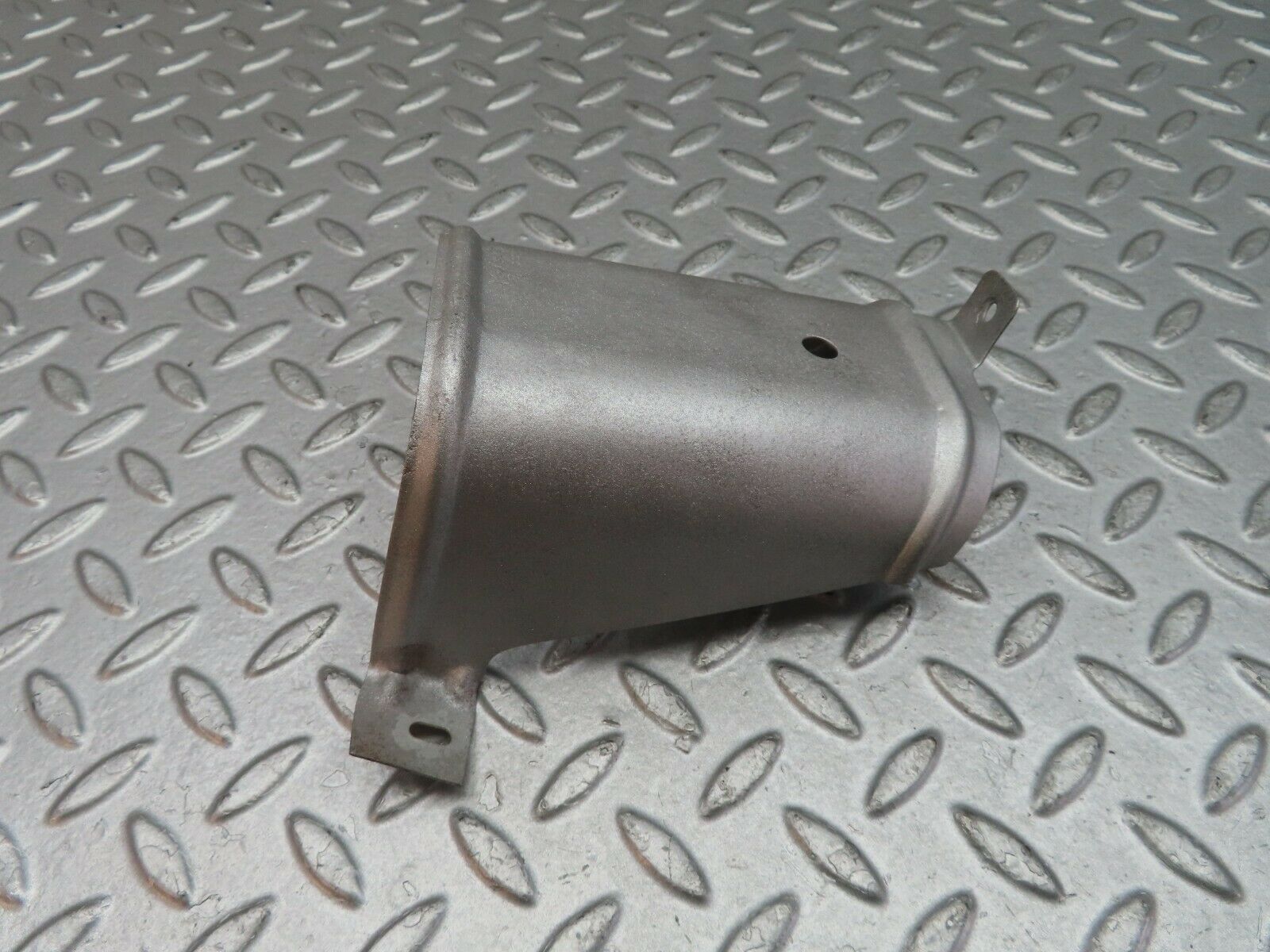 9569 Mercedes-Benz C123 280CE Coupe Exhaust Heat Shield