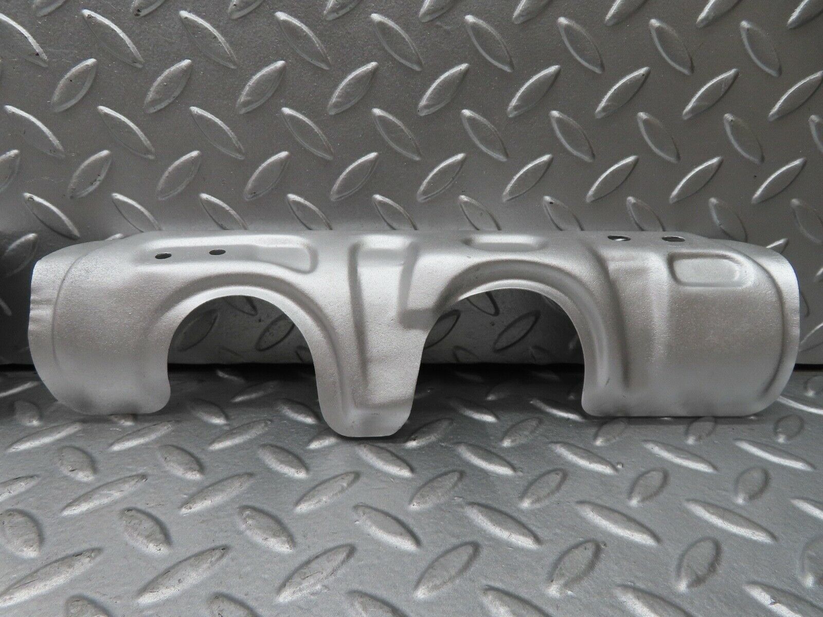 17785 Mercedes-Benz W116 450SEL Exhaust Manifold Heat Shield