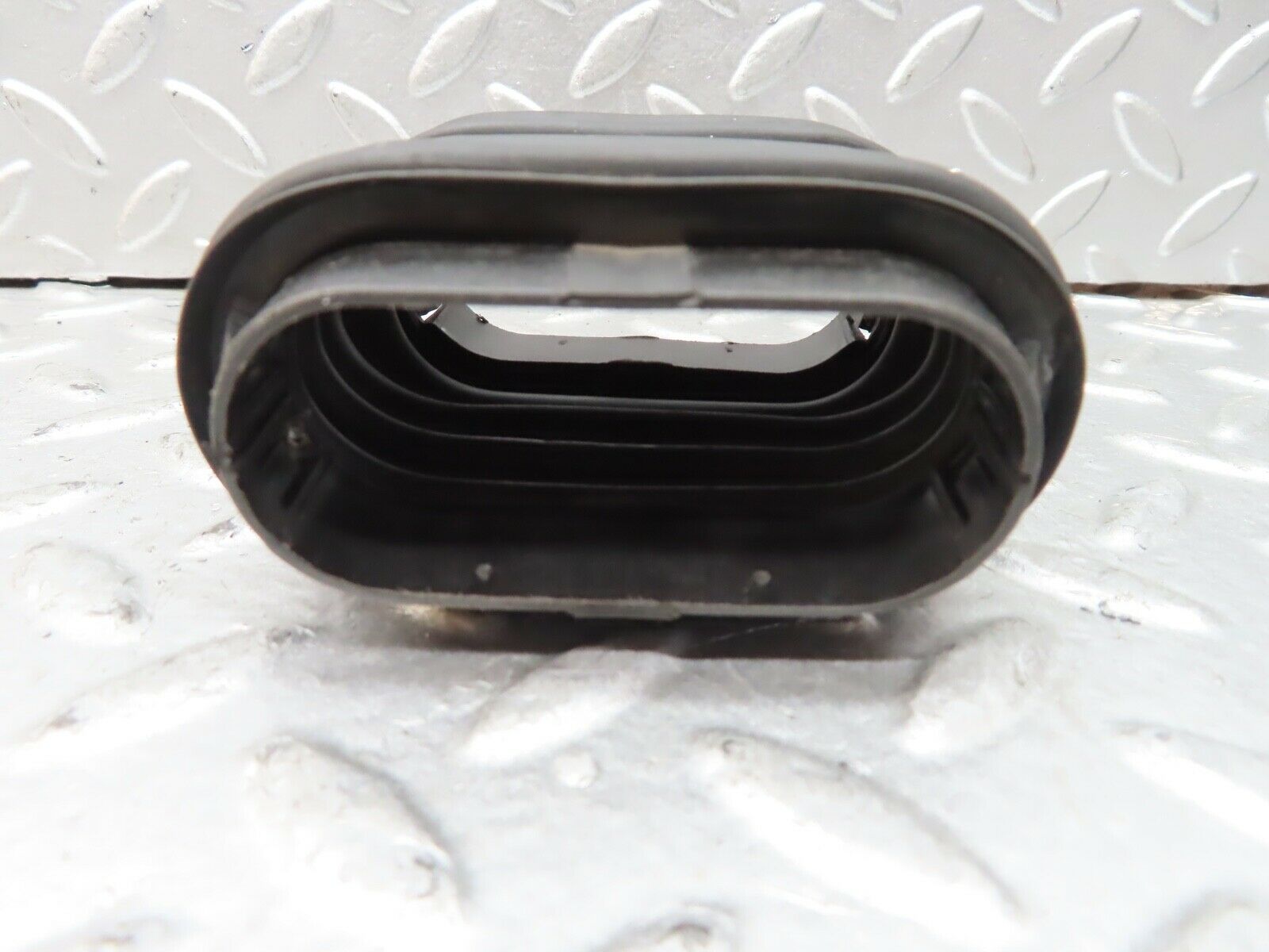 19628 Mercedes-Benz C140 CL420 Coupe Door Wire Protector Rubber 1408210597