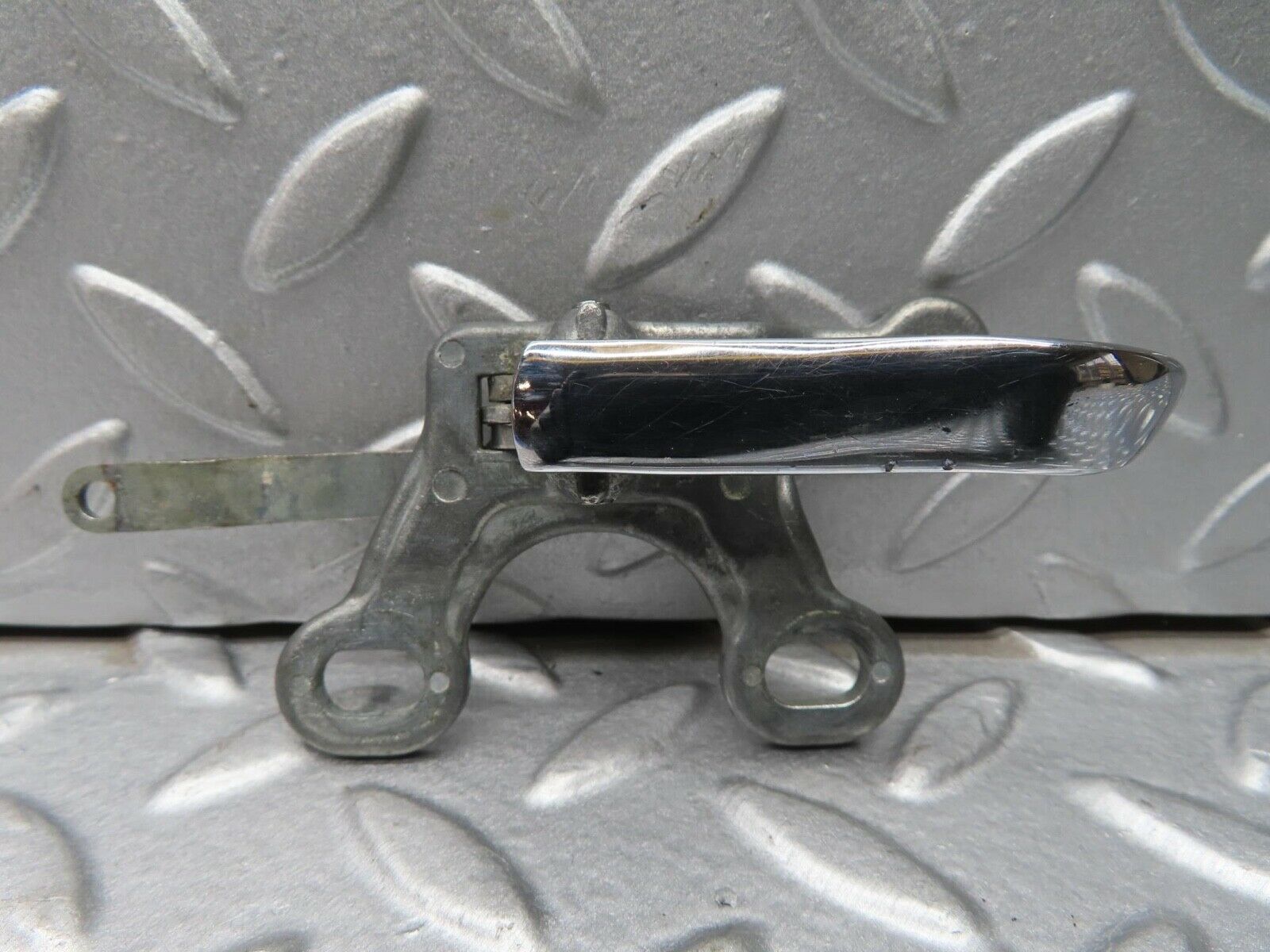 13047 Mercedes-Benz W111 220S Left Interior Door Handle 1107660319