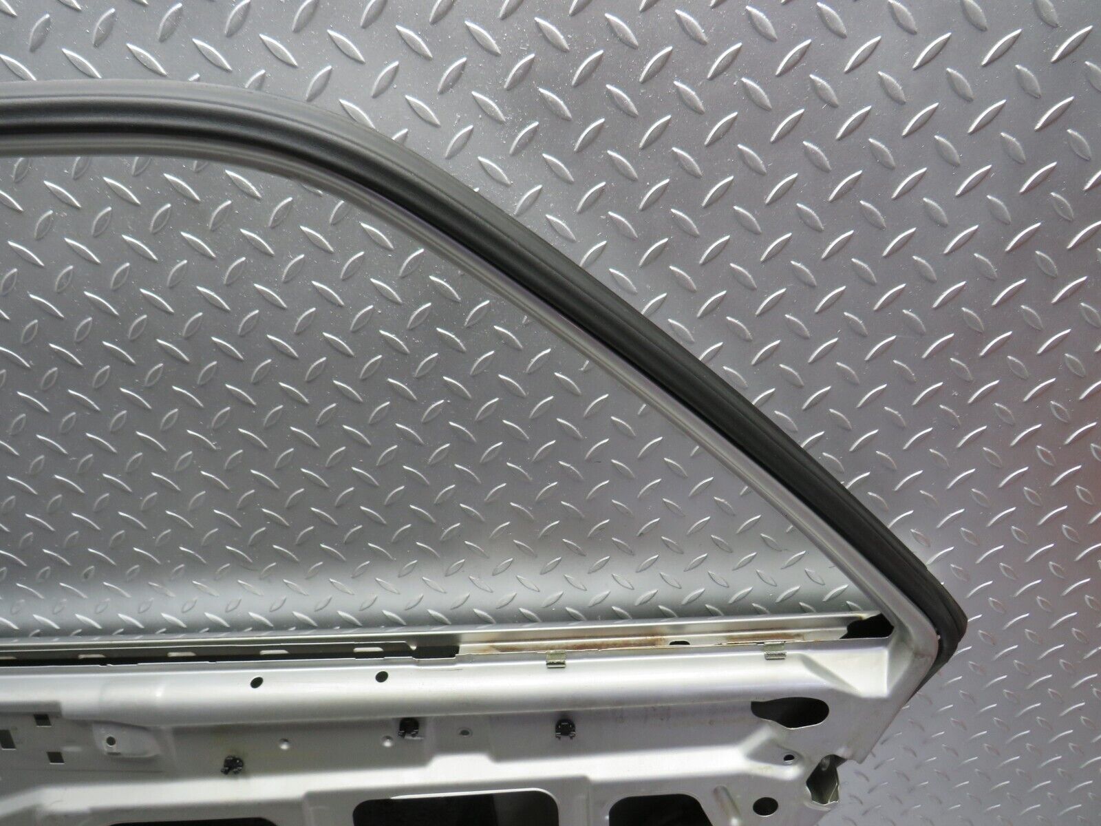 31820 Mercedes-Benz W201 190LE 1.8L Rear Right Door