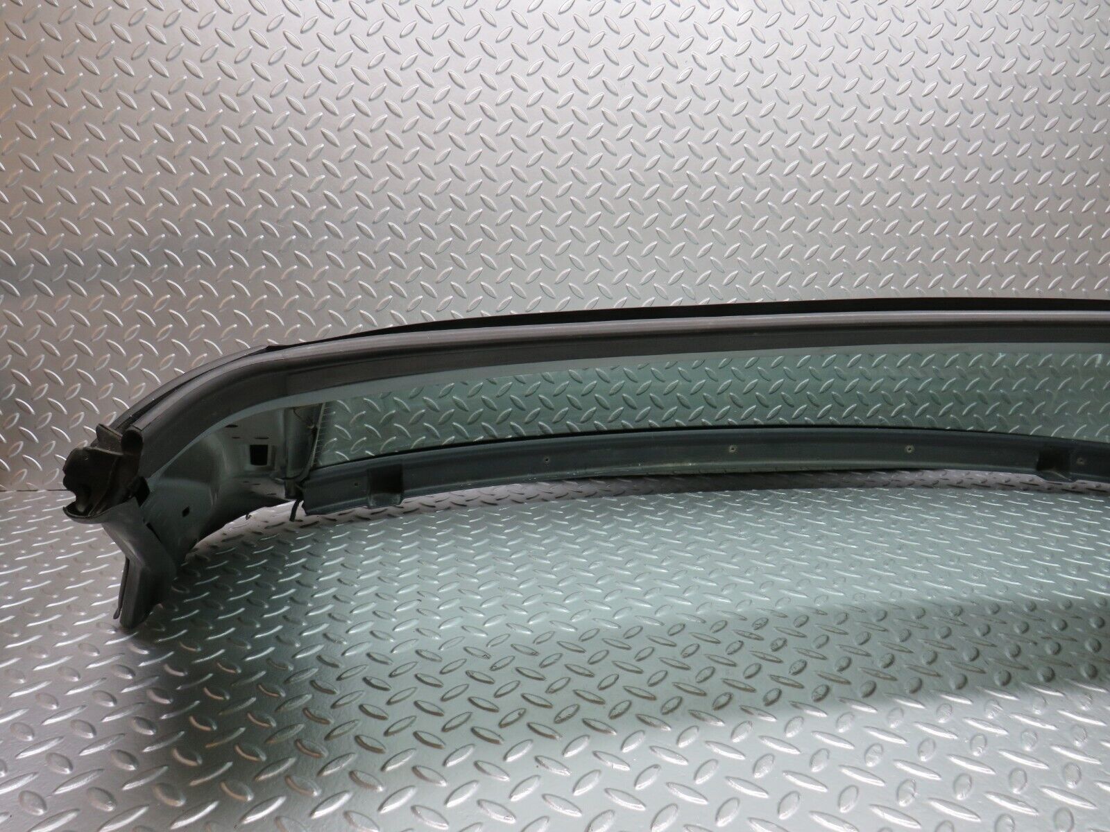 33206 Mercedes-Benz R170 SLK Hardtop Rear Windscreen