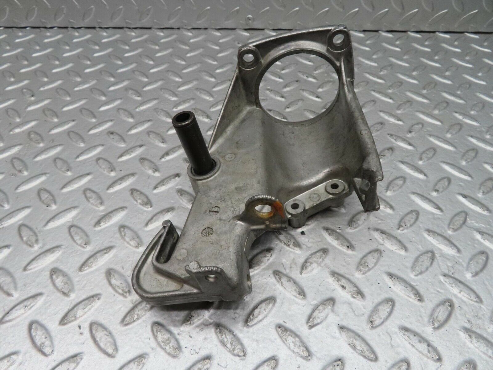 7018 Mercedes-Benz W123 230E Brake Pedal Bracket 1232900219