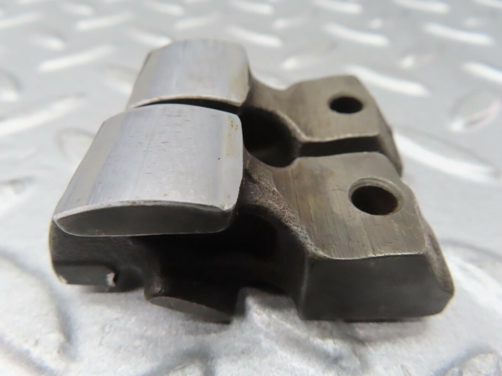 16745 Mercedes-Benz C107 380SLC Valve Rocker Arm