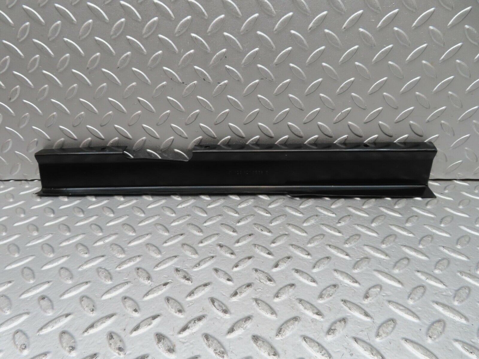 15867 Mercedes-Benz W123 280E Front Left Cable Channel Cover 1238210936