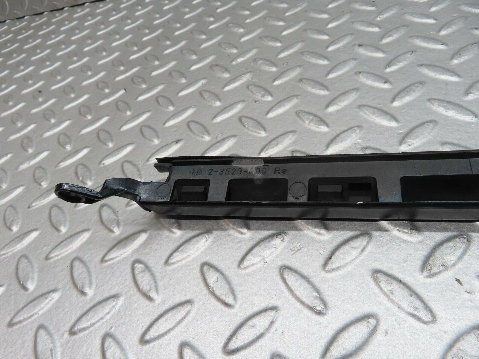 14994 Mercedes-Benz W140 S320 Headlight Lower Trim Right Side 1408260477