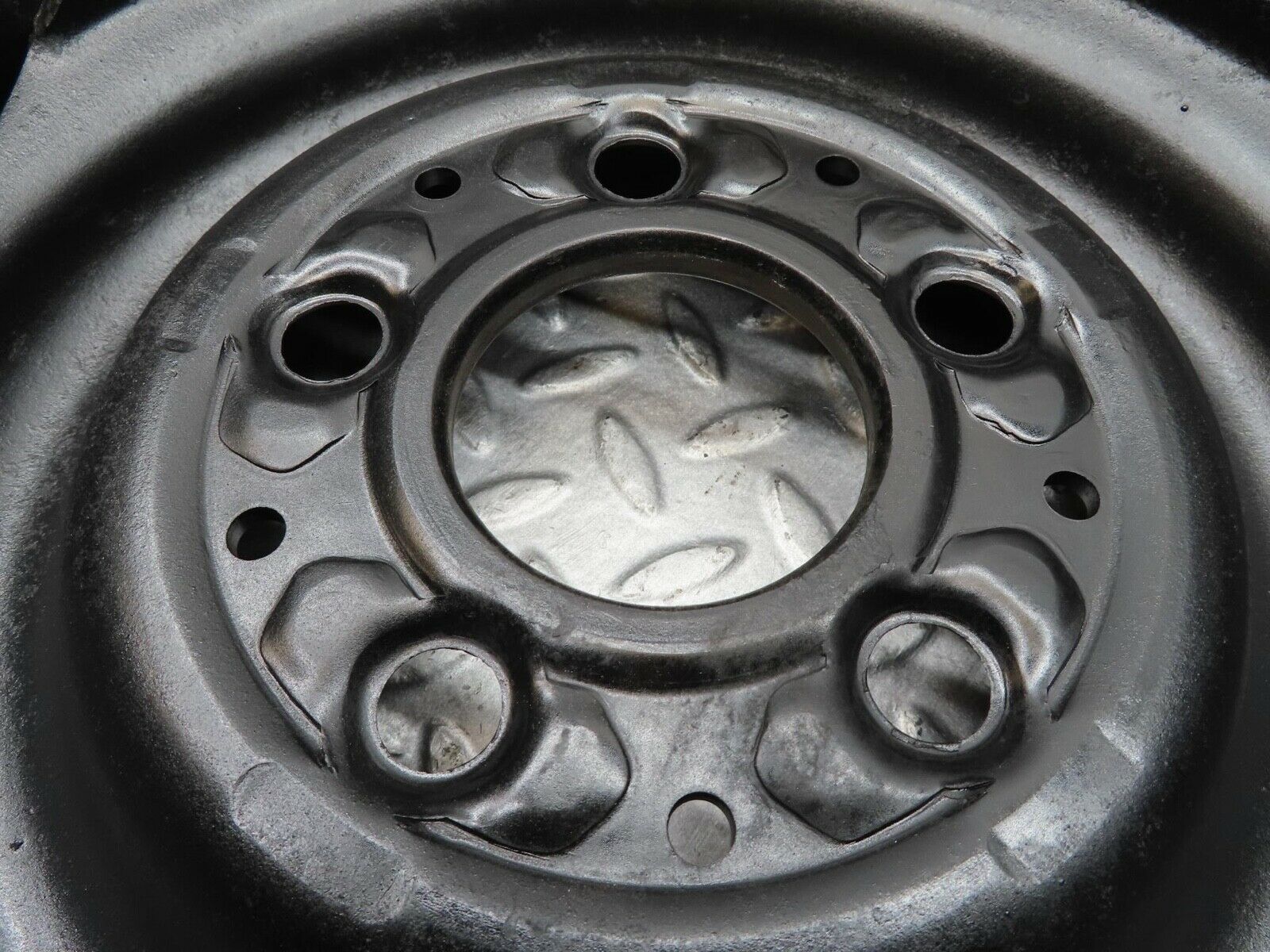 13236 Mercedes-Benz Steel Wheel 5.5Jx14H2 ET30 5x112 1234000302