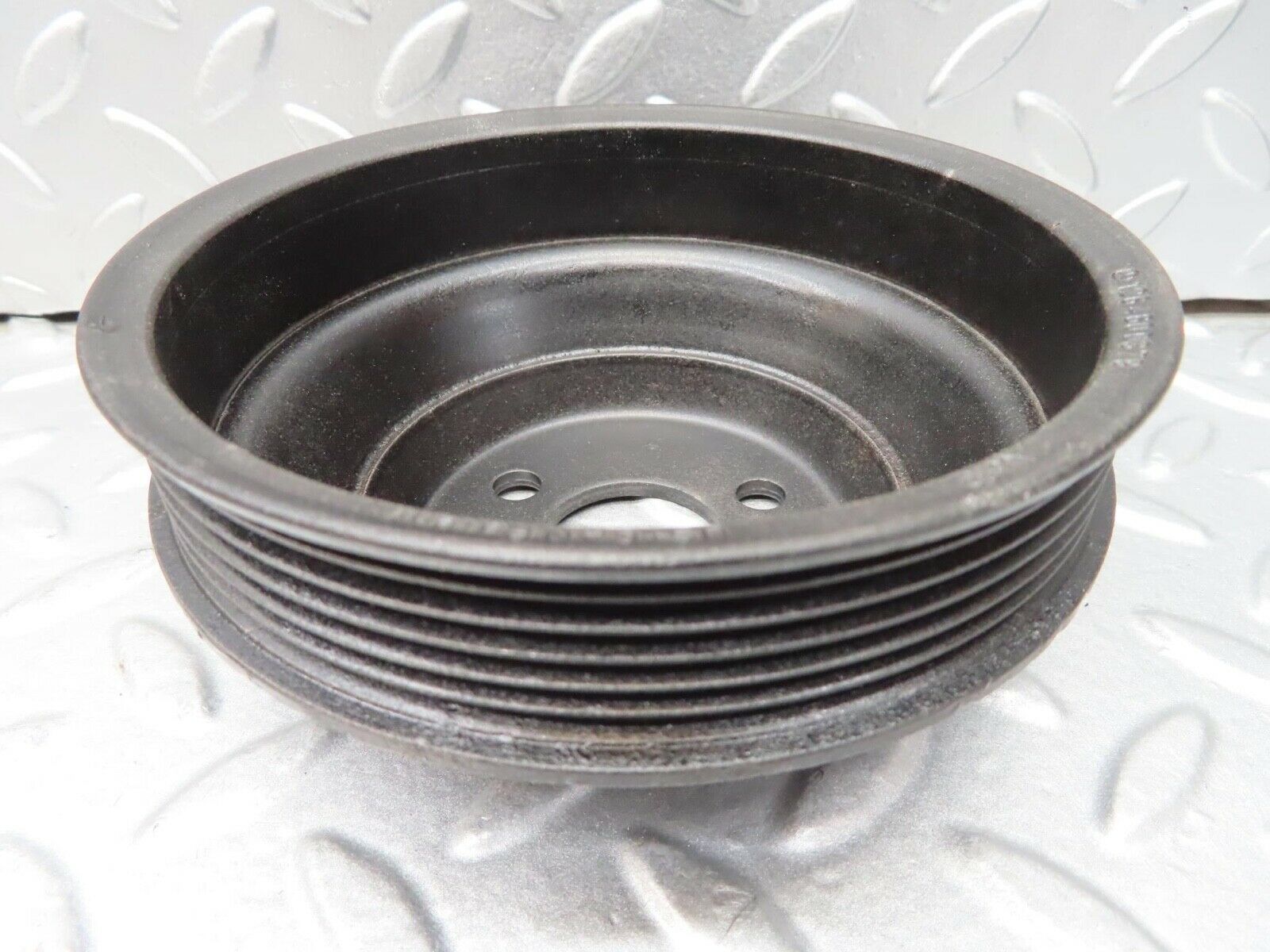 16465 Mercedes-Benz W124 260E Water Pump Pulley 1264600379