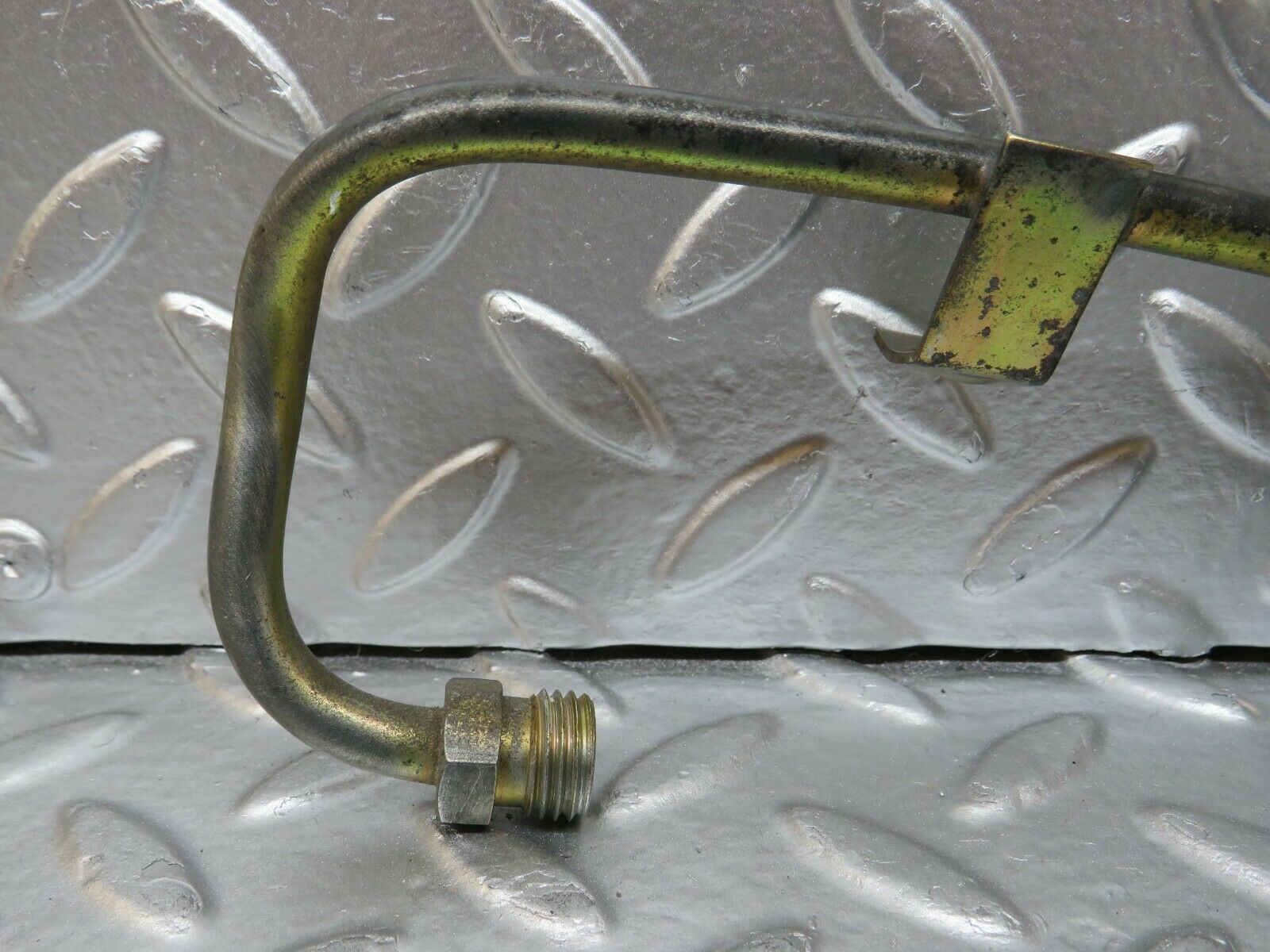 24404 Mercedes-Benz S124 220TE Wagon Fuel Hose Pipe