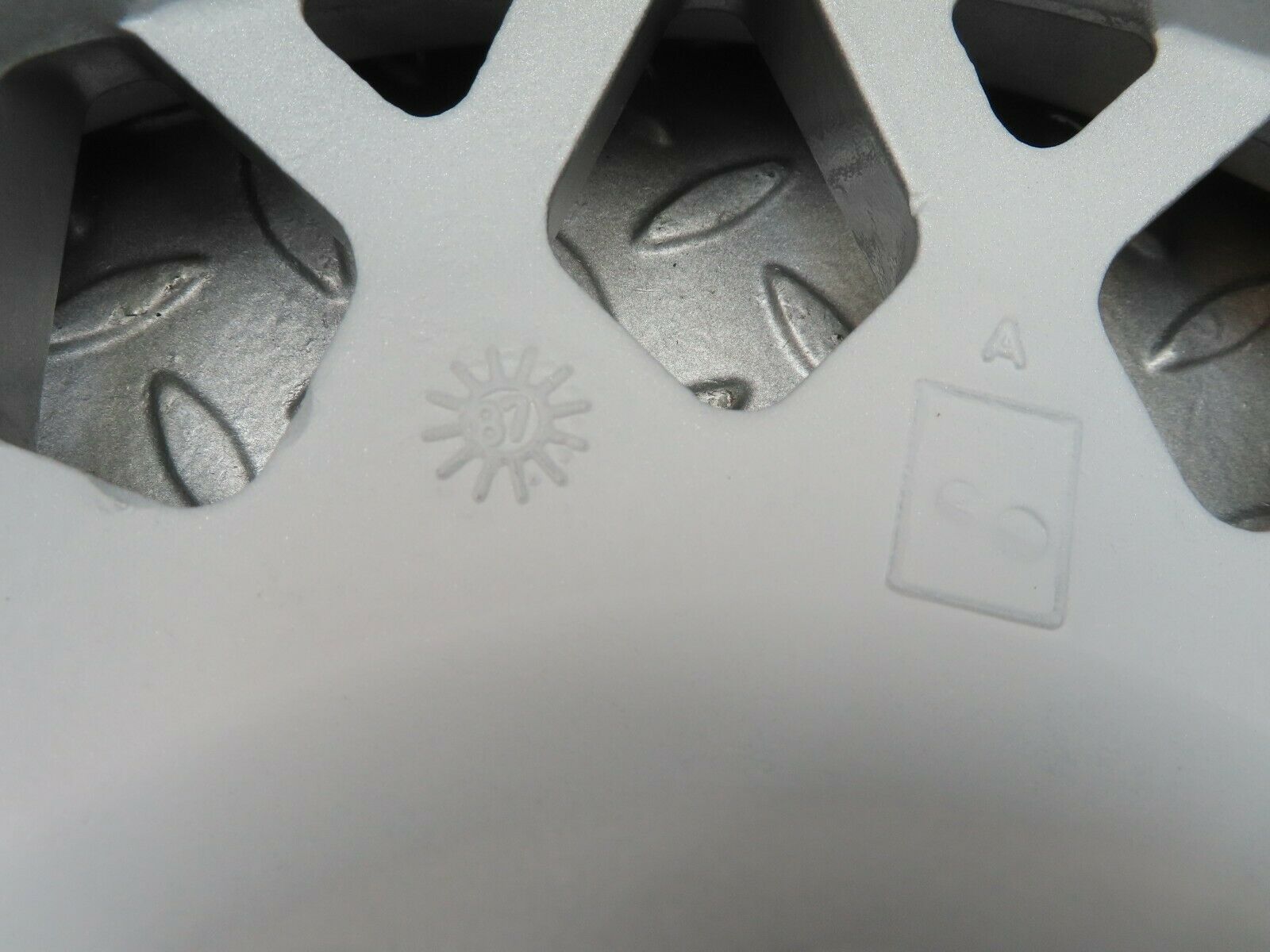 3862 Mercedes-Benz Alloy Wheel Fondmetal 7Jx15H2 ET23