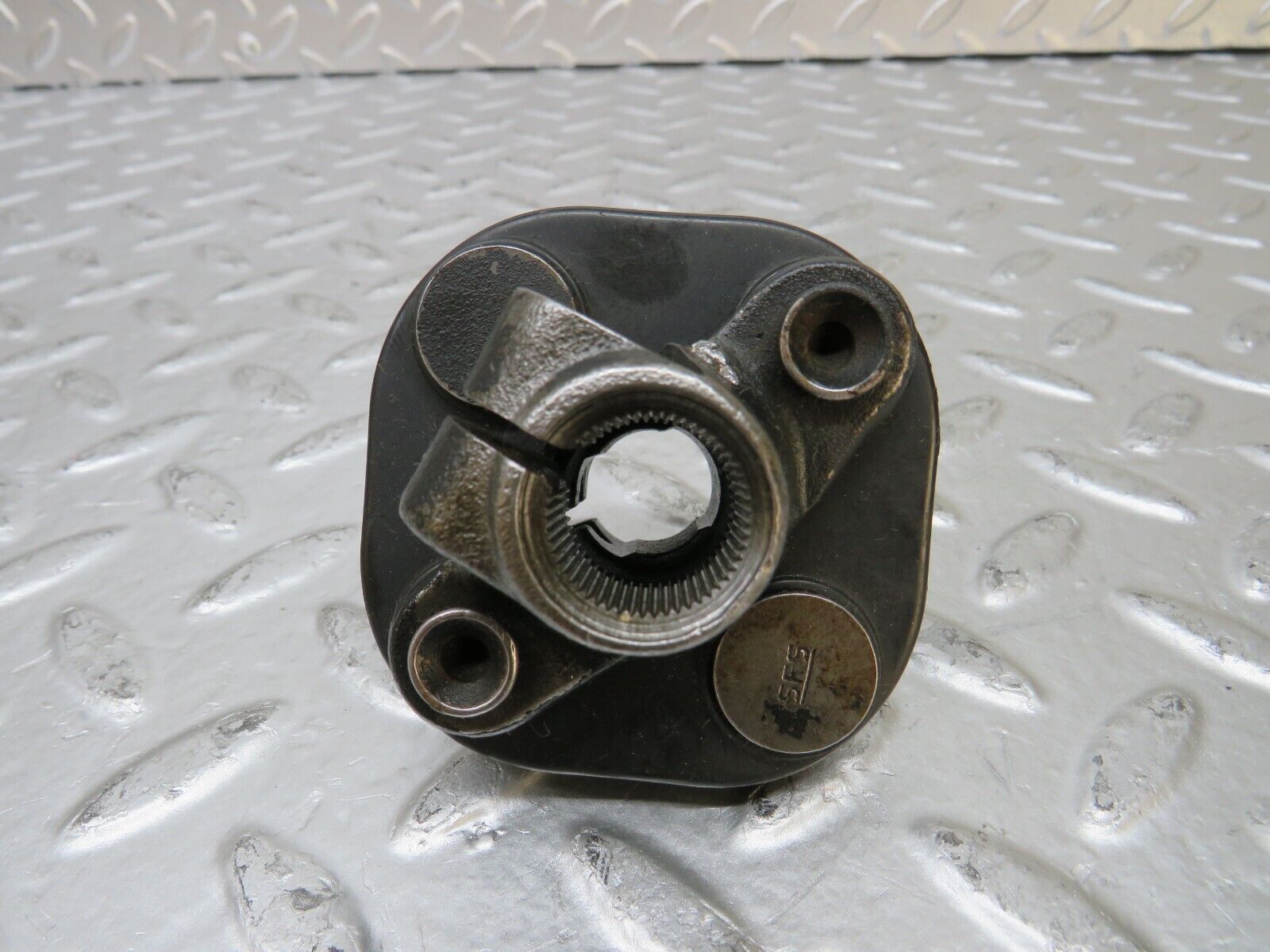 25999 Mercedes-Benz W124 280E Steering Column Lower Shaft Connector