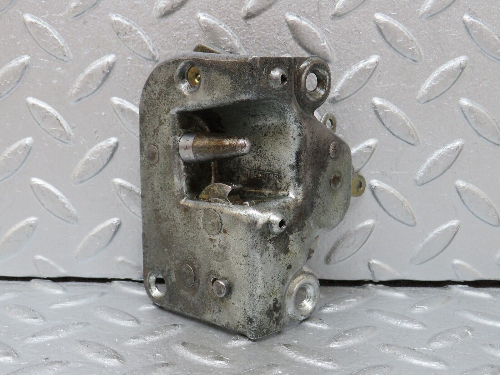 35737 Mercedes-Benz W108 Rear Left Door Lock Mechanism