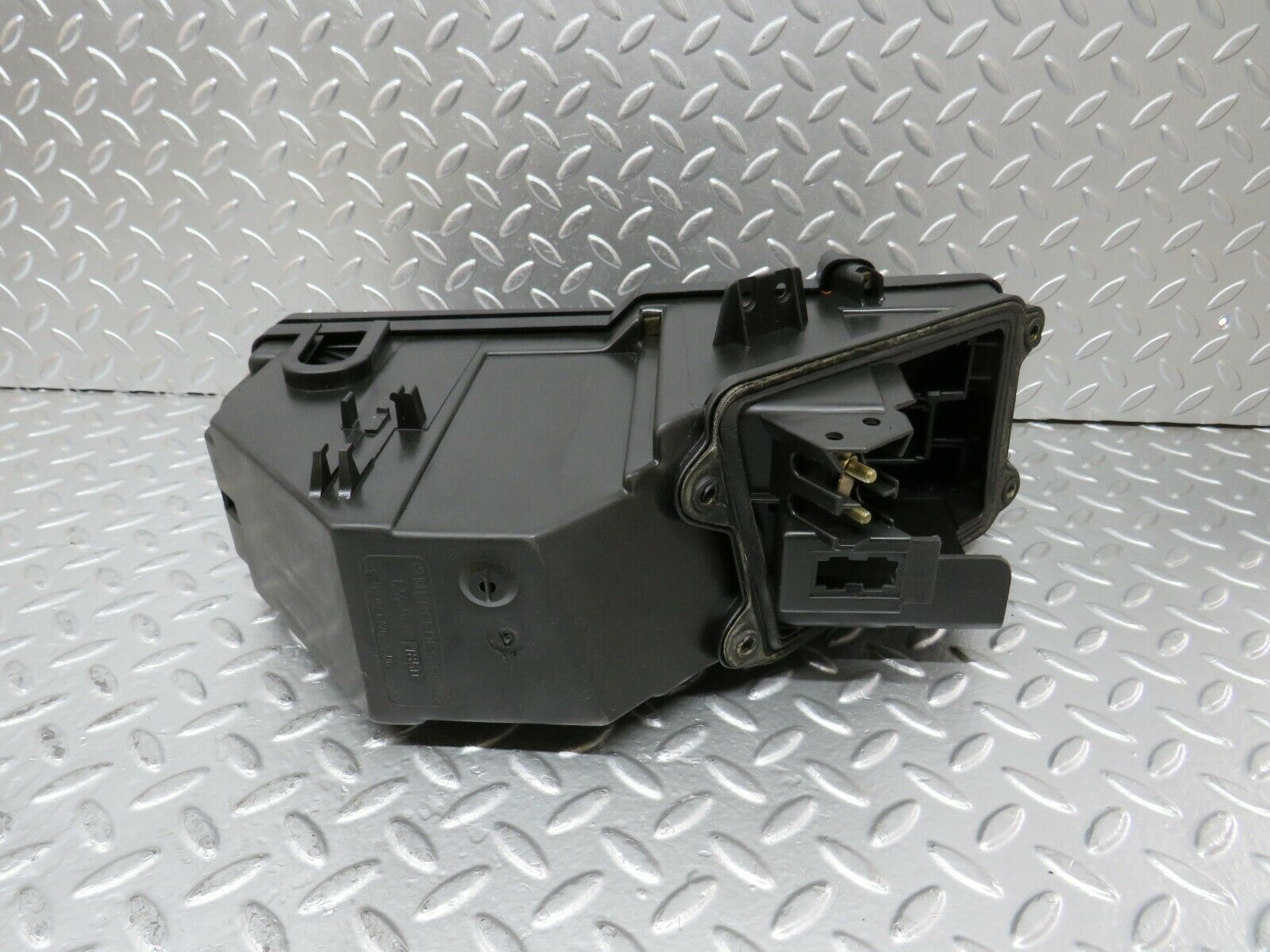 24354 Mercedes-Benz S124 220TE Wagon Fuse Box 1245401850 1245400282 1245400182