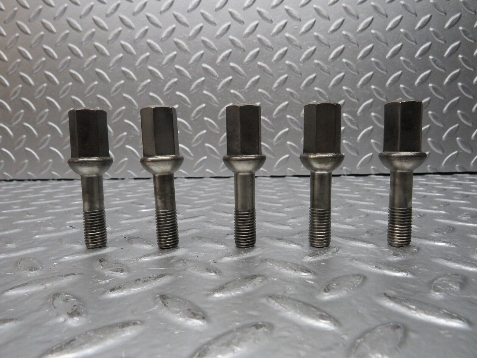 30527 Mercedes-Benz 5x Alloy Wheel Lug Bolt M12x1.5