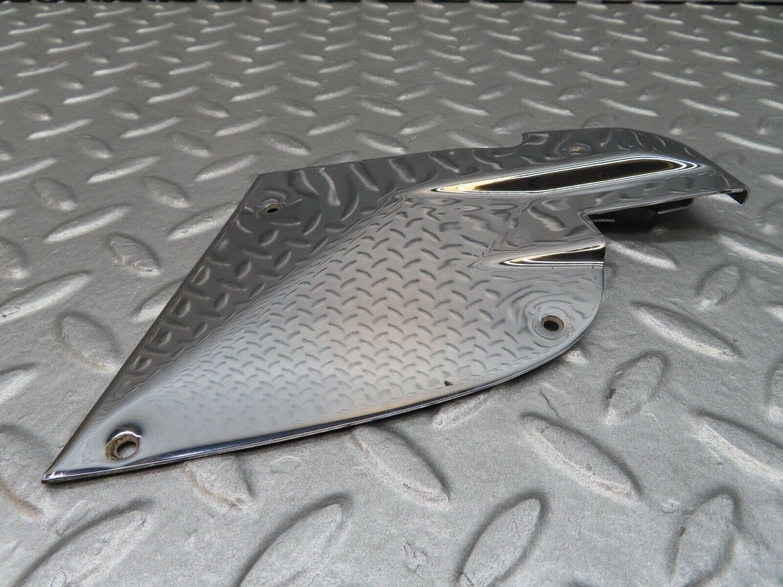 13975 Mercedes-Benz C107 280SLC B Pillar Chrome Cover Plate Left Side