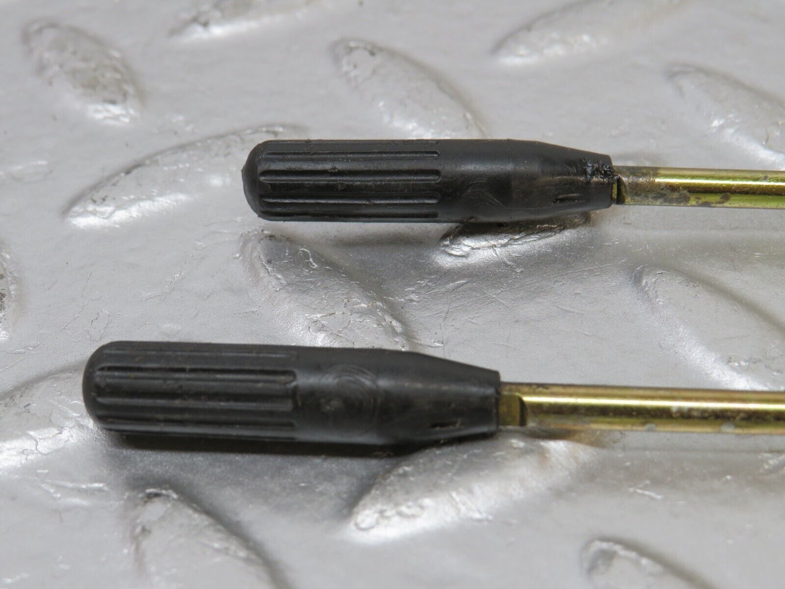 33899 Mercedes-Benz W124 260E Front Door Lock Knob Pair