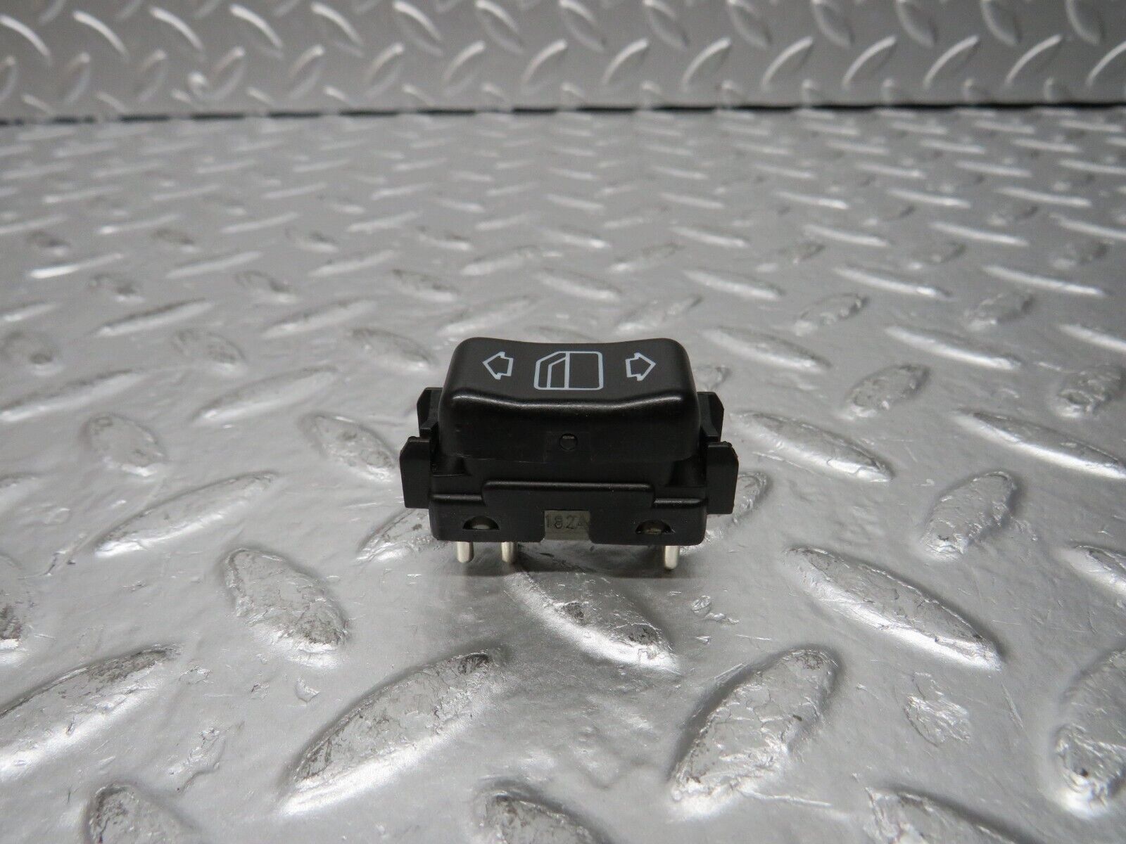 30519 Mercedes-Benz W124 230E Electric Window Switch Right Side 1248209410