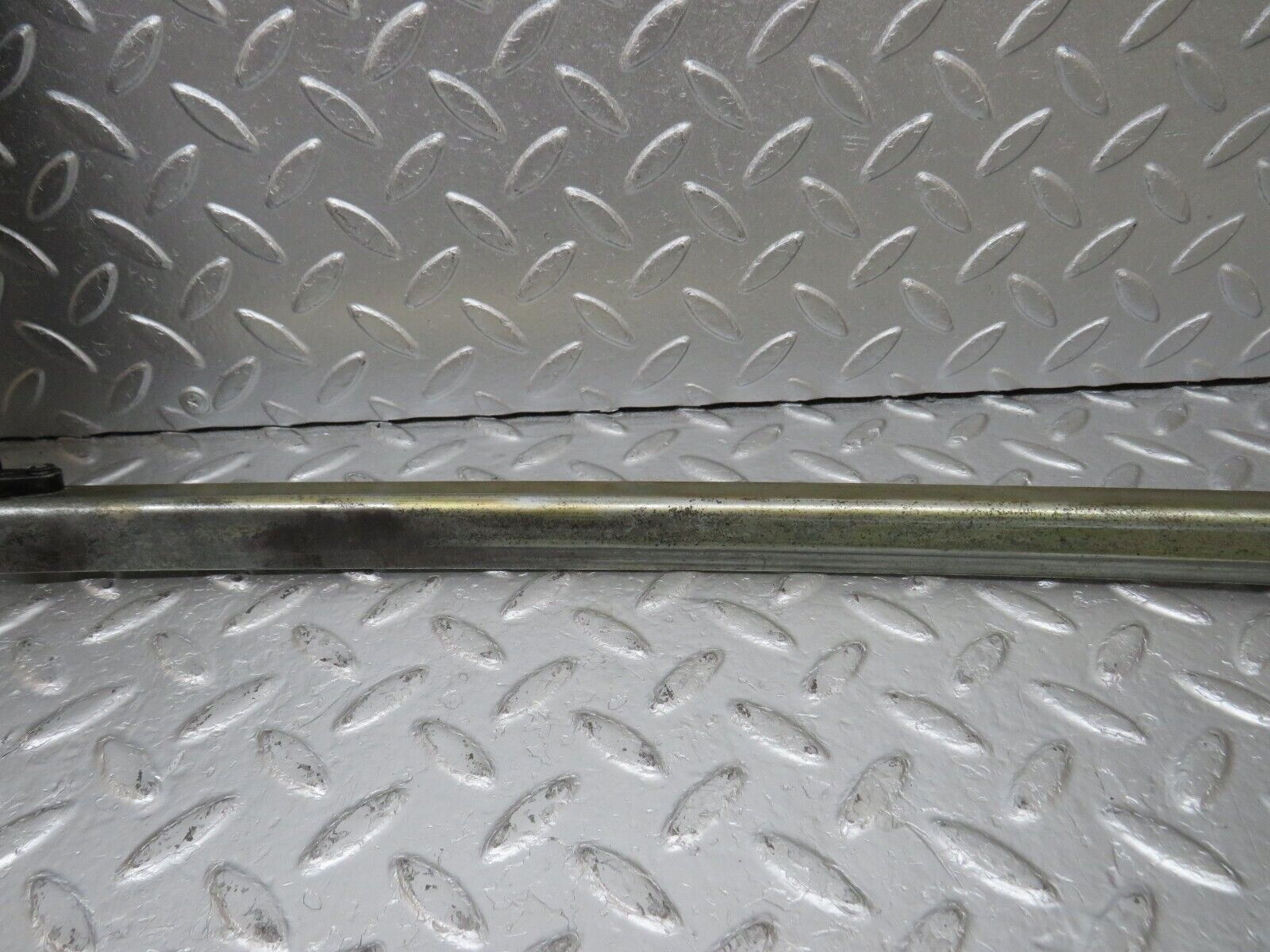 34461 Mercedes-Benz C126 380SEC Front Left Door Window Channel 1267250141