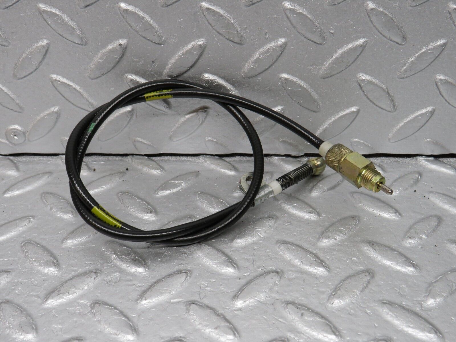 38038 Mercedes-Benz A124 320E Cabriolet Gearbox Cable 1242670364