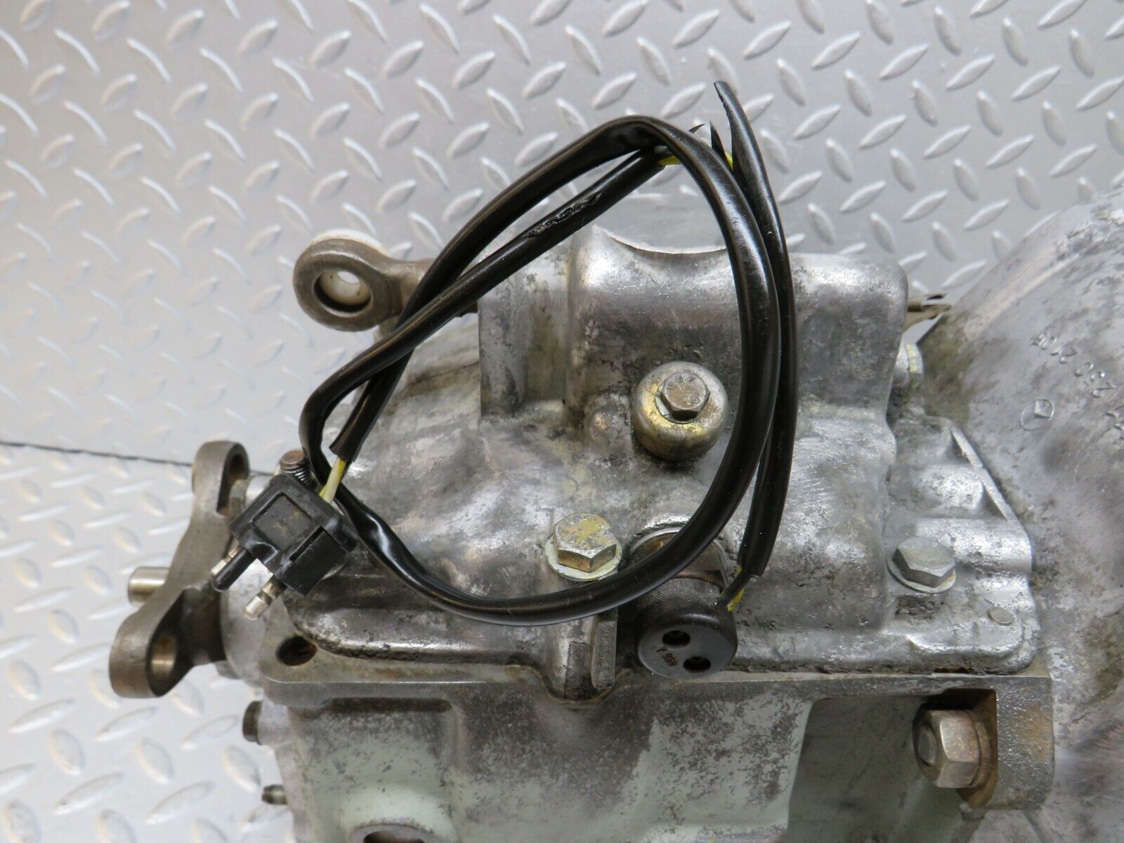 35951 Mercedes-Benz W108 Manual Gearbox 4 Speed 46020 1112610501