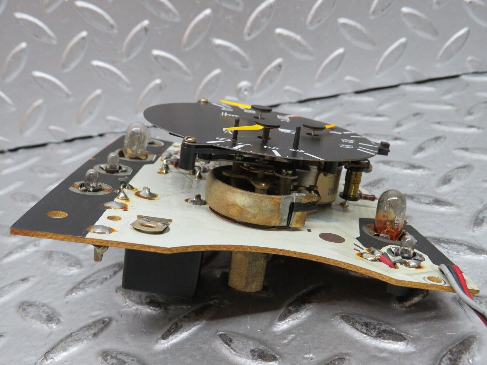 28511 Mercedes-Benz S123 240D Wagon Instrument Cluster Fuel Temp Oil Gauge