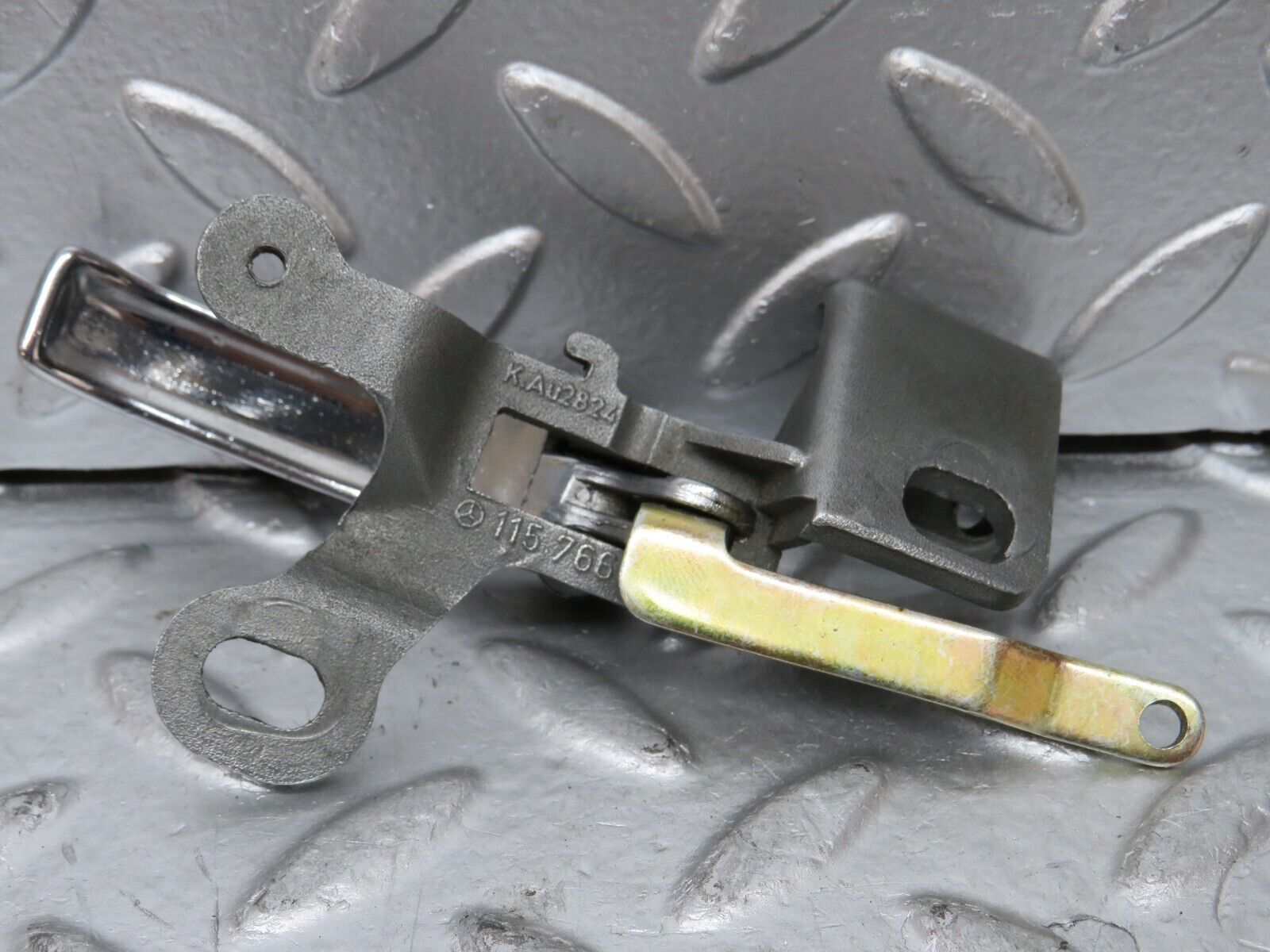 26057 Mercedes-Benz W116 450SE Left Interior Door Handle 1157660119