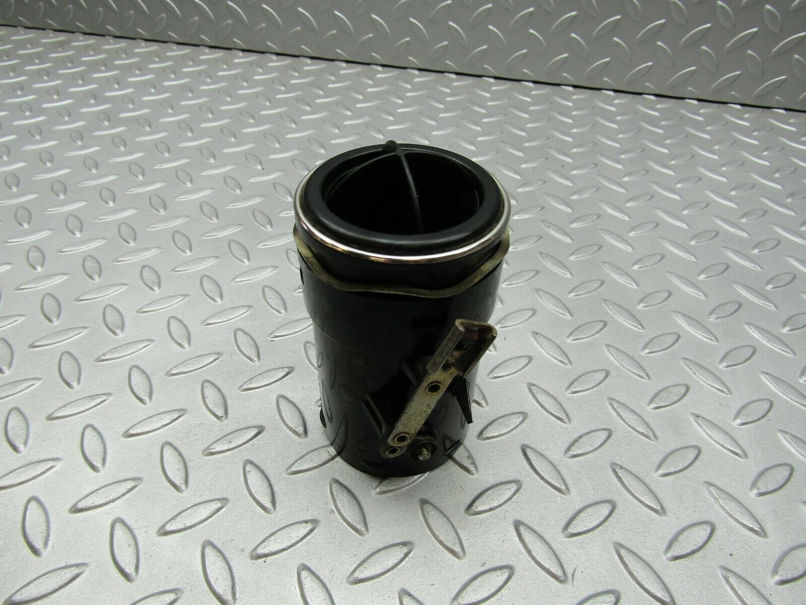 3280 Mercedes-Benz W115 220D Dash Air Vent Right Side