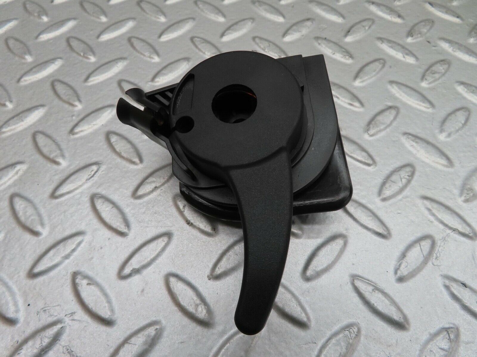 15172 Mercedes-Benz W140 S320 Hood Opener Bonnet Opener Release