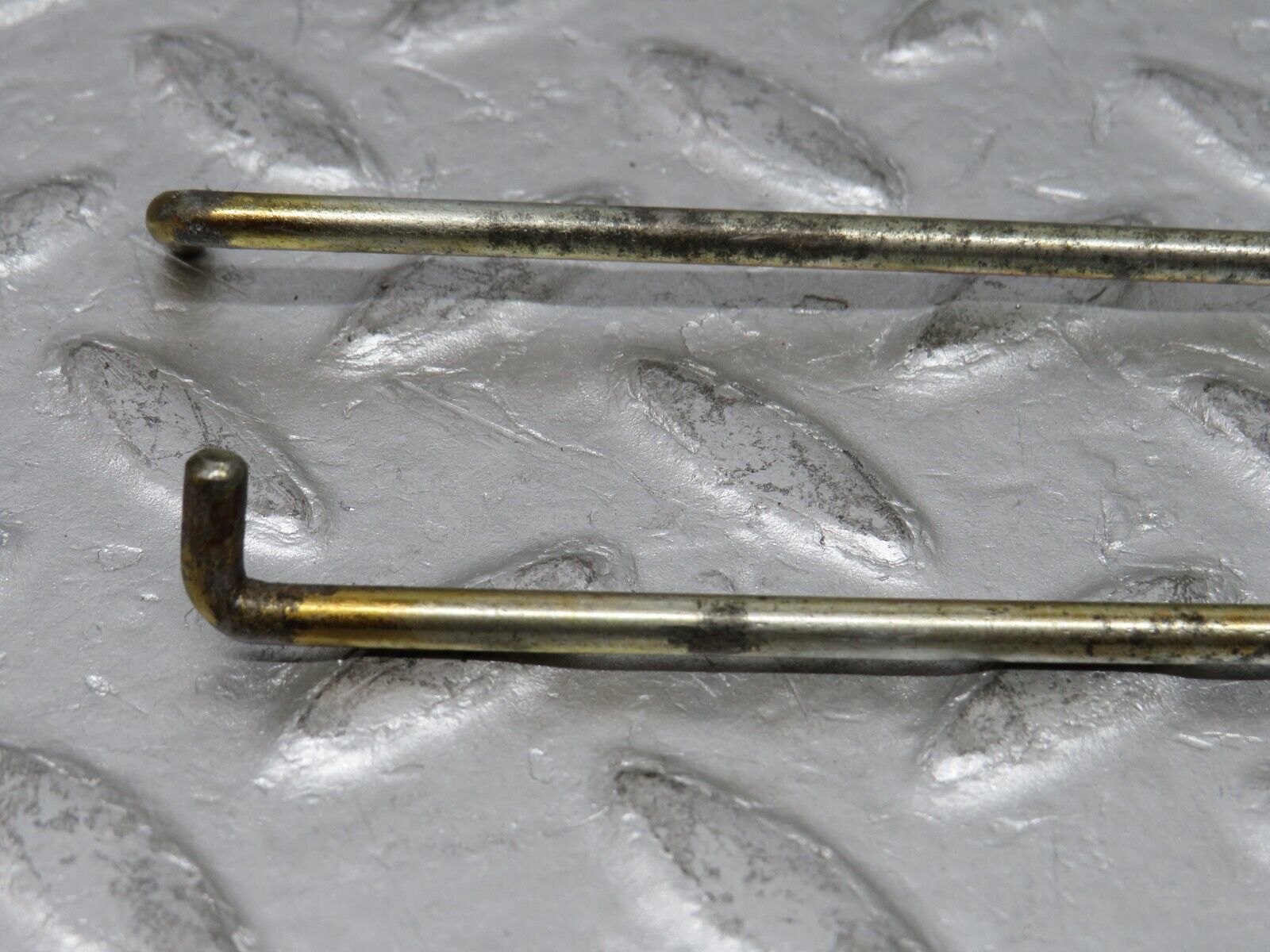 37807 Mercedes-Benz A124 320E Cabriolet Front Door Lock Knob Pair