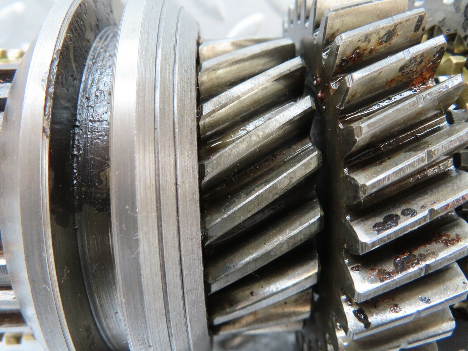 18522 Mercedes-Benz W111 Manual Gearbox Gear Shaft Without Reverse Gear