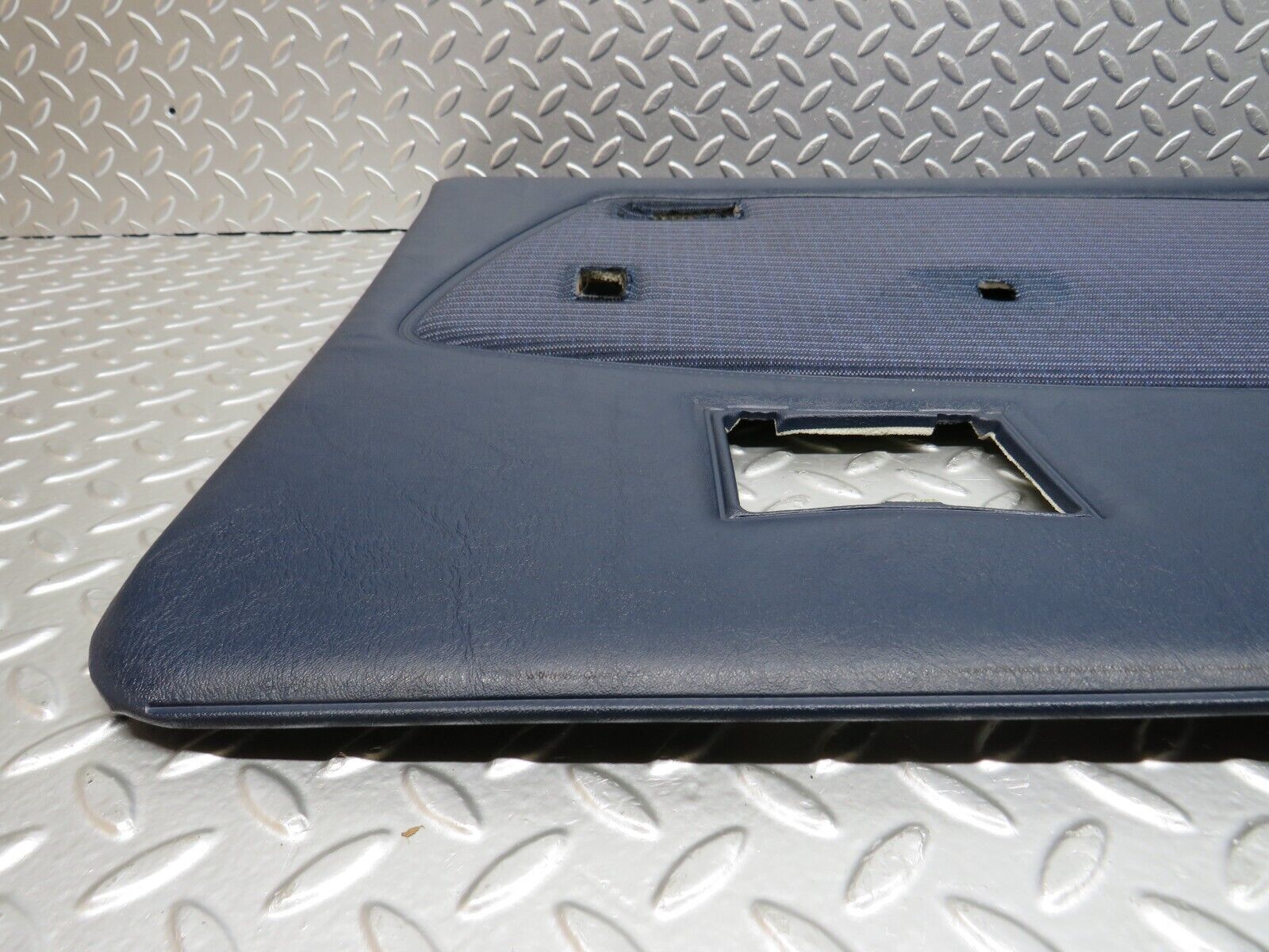 31939 Mercedes-Benz W123 230E Rear Right Door Card Blue