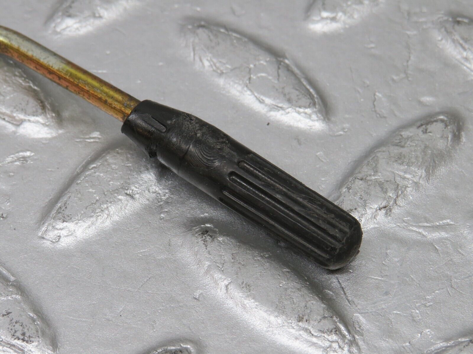 37807 Mercedes-Benz A124 320E Cabriolet Front Door Lock Knob Pair