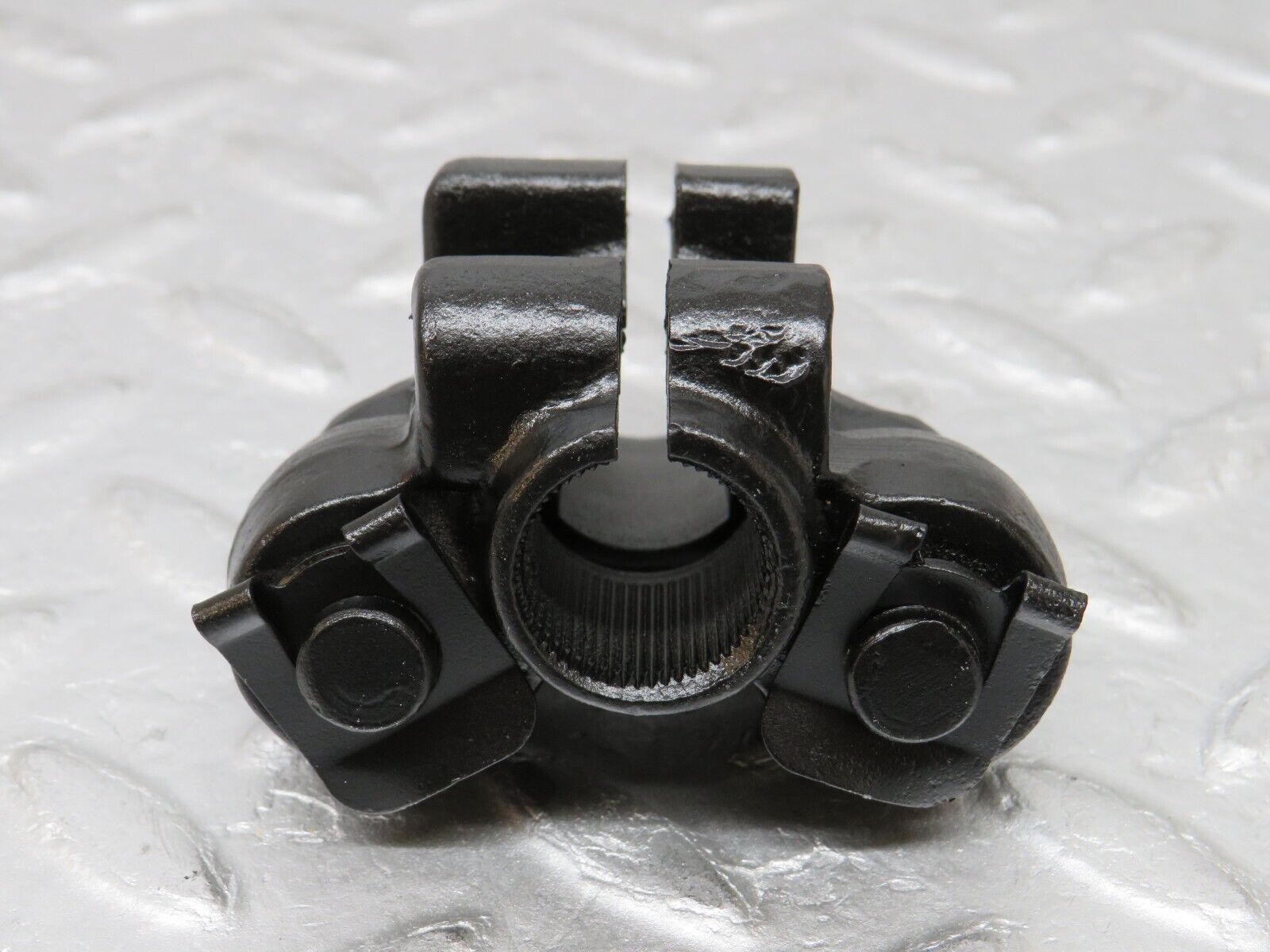 37475 Mercedes-Benz W109 300SEL Steering Column Lower Shaft Connector