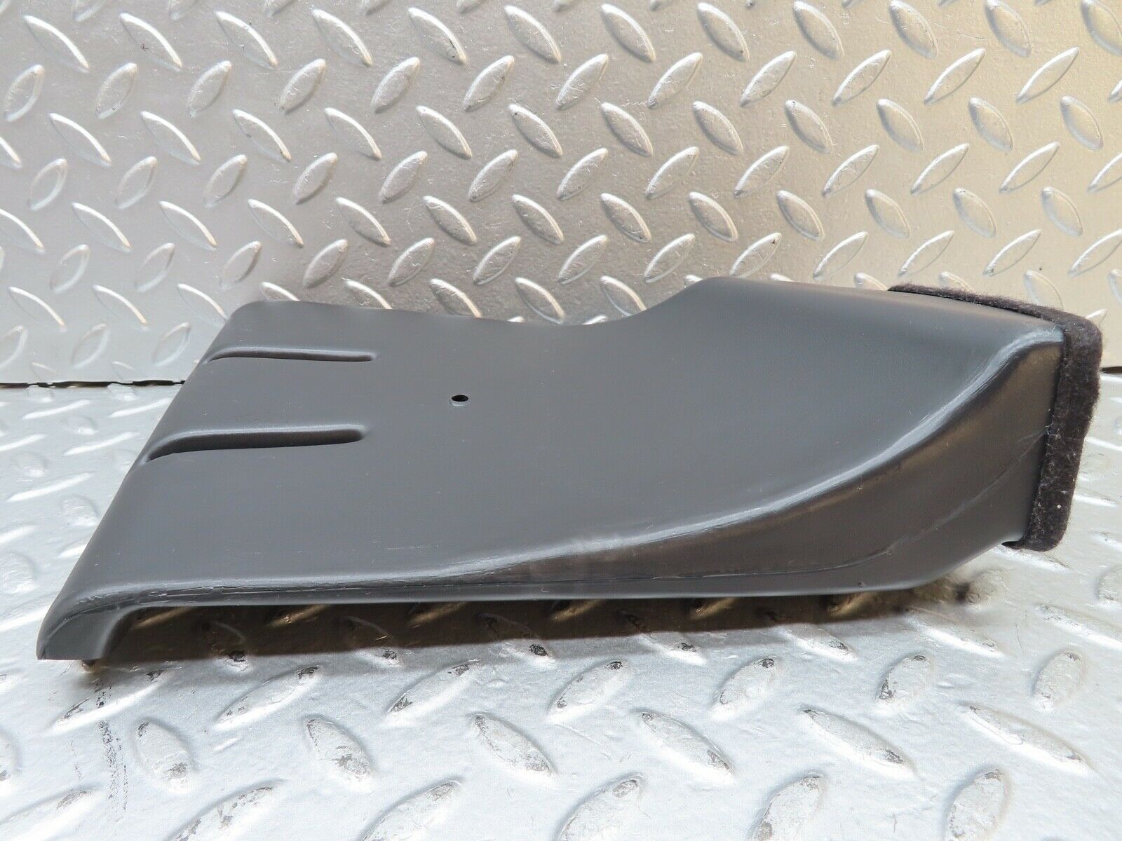 21165 Mercedes-Benz W123 230E Air Duct Heater Ventilation Left 1238310446