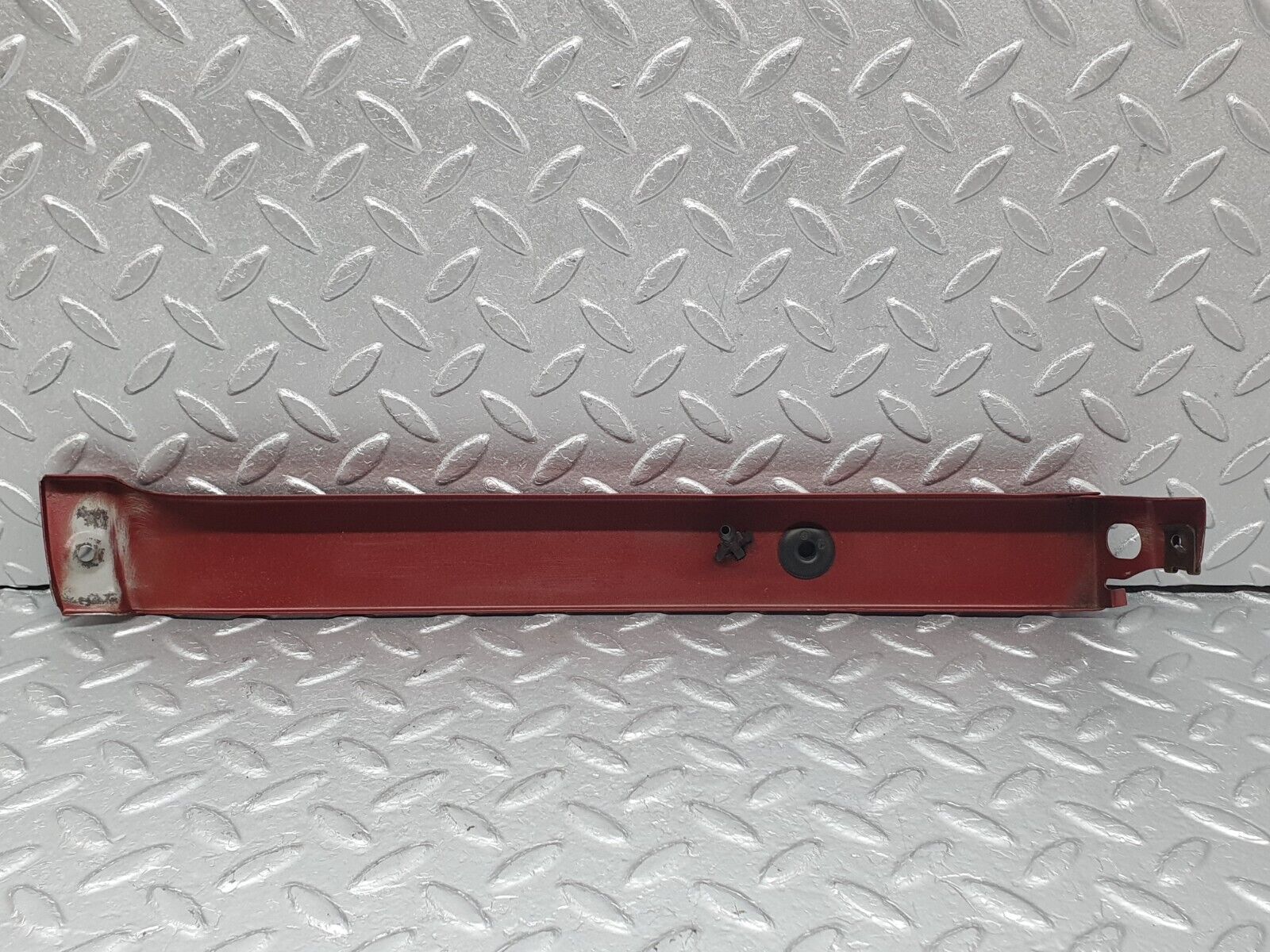 41019 Mercedes-Benz W126 300SE Under Headlight Trim Right Side 2018690124